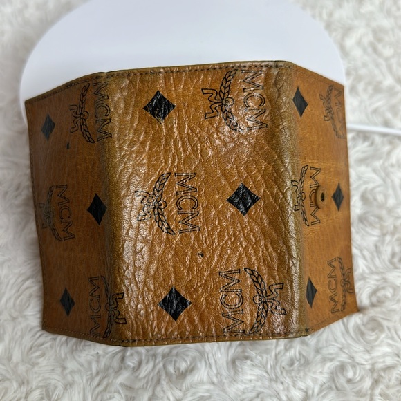 MCM Key holder - Picture 8 of 8